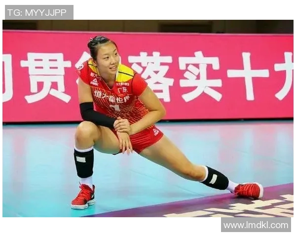 重庆排球队以57分领跑精英赛积分榜展现强劲实力